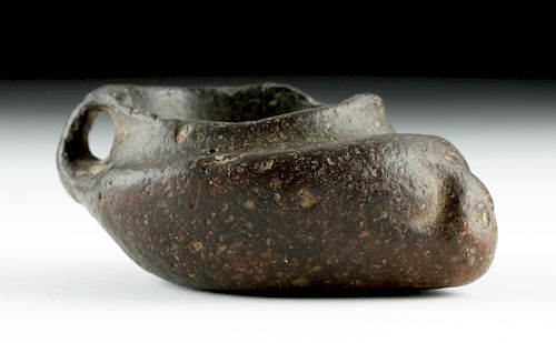 Prehistoric Inuit Stone Kudlik Oil Lamp - Seal Effigy