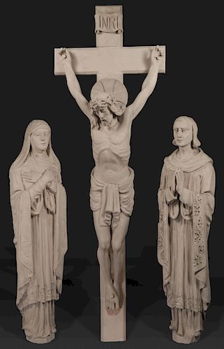 A LARGE THREE PIECE CRUCIFIXION GROUPING, C 1920
