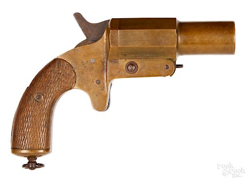 French, GG & Cie brass flare gun