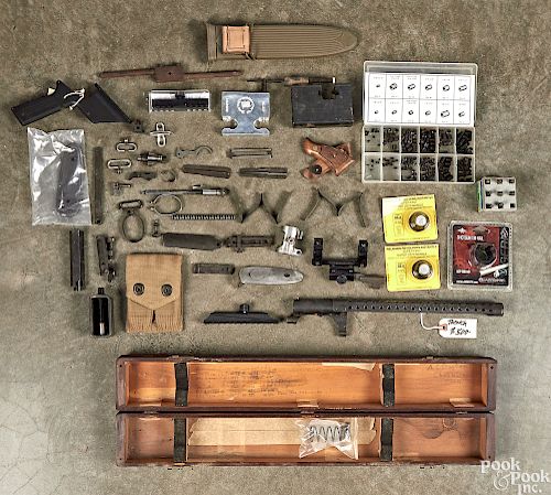 Miscellaneous group of gun parts, etc.