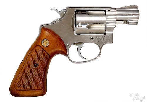 Smith & Wesson model 60 stainless steel revolver