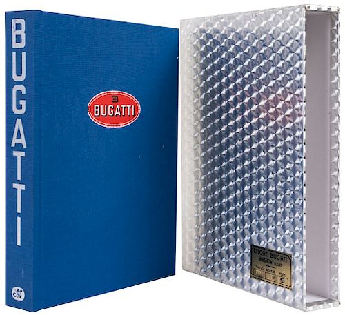 Conway, Hugh - Sauzay, Maurice. Bugatti Magnum. Estados Unidos: Motorbooks International, 1989. Edición de 1,000 ejemplares.