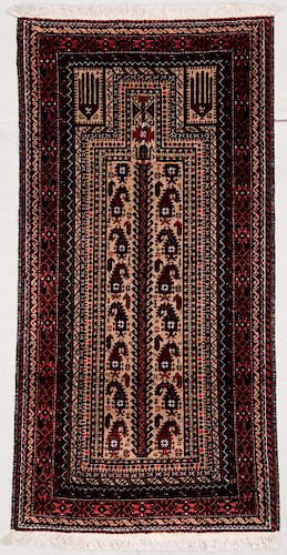 Antique Beluch Prayer Rug: 2'7" x 5'8" (78 x 173 cm)