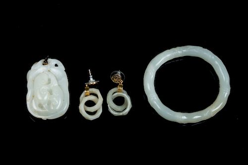 GROUP OF WHITE JADE ACCESSORIES, 19TH C.