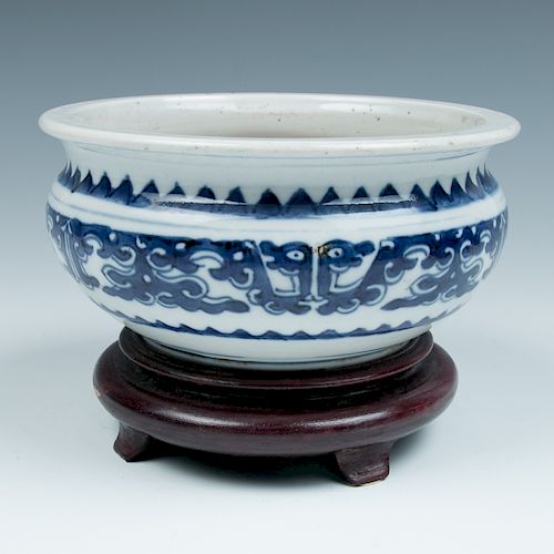BLUE AND WHITE ARCHAISTIC CENSER, 19TH C.