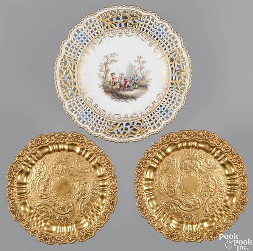 Pair of Meissen gilt porcelain plates with relief floral decoration, 8 1/4'' dia.