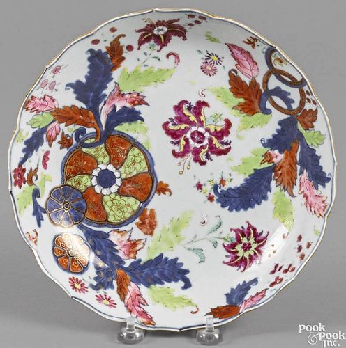Chinese export porcelain pseudo-tobacco leaf shallow dish, ca. 1800, 9 1/8'' dia.