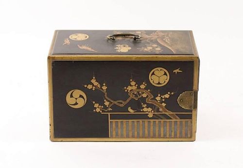 Japanese Lacquered Kodansu, Meiji Period