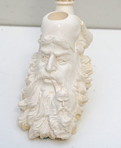 VERY LARGE MEERSCHAUM CARVED PIPE