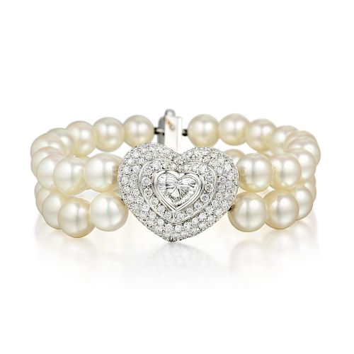 A Cultured Pearl and Diamond Bracelet
