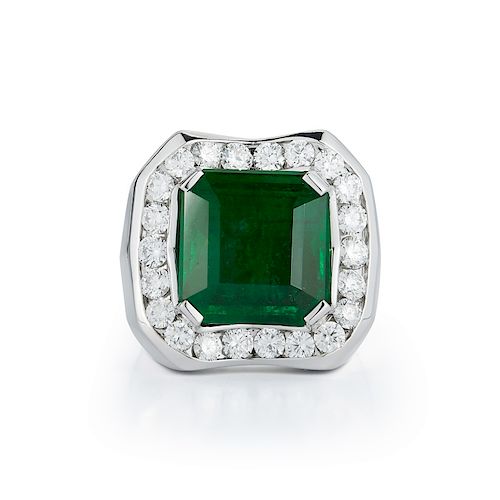 18K Gold00 14.57ct. Emerald And Diamond Men's Ring