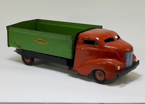 1943 Wyandotte Pressed Steel Tin Dump Truck