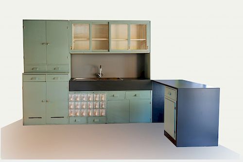 Frankfurt Kitchen' from an Ernst-May project, 1926 