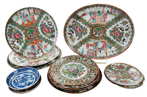 12 Chinese Export Plates