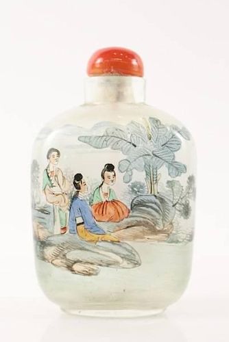 Chinese Large Reverse Painted Glass Snuff Bottle