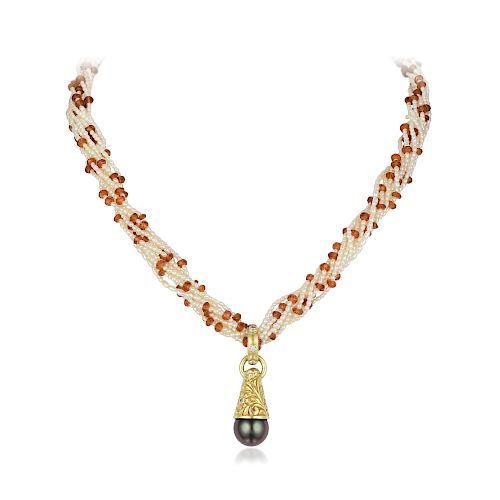 An 18K Gold Cultured Pearl and Diamond Necklace