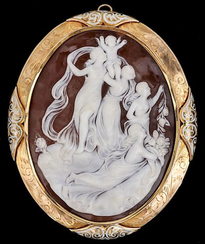 A LARGE AND EXCEPTIONAL CARVED SHELL CAMEO C. 1900