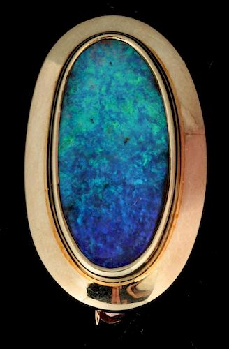 AN 18K GOLD AND OPAL BROOCH SIGNED MICKY ROOF