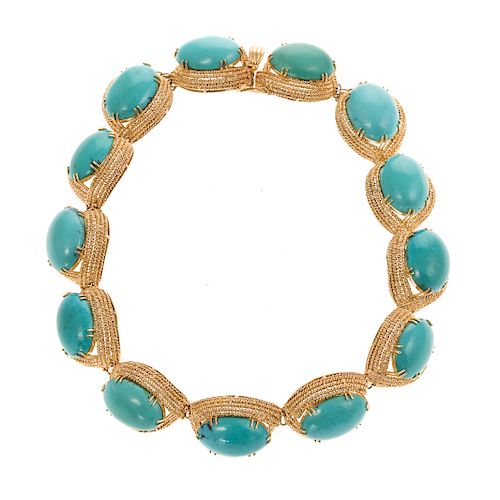 A Ladies 18K Turquoise Necklace
