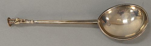 Daniel Carey Apostle silver spoon,  circa 1632-33, end with figure having hat and staff