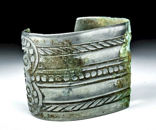 Proto Viking 8th C. White Bronze Bracelet