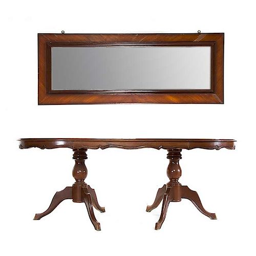 Lote de 2 muebles. Siglo XX. En talla de madera. Consta de: Mesa. Con cubierta ovalada y espejo.