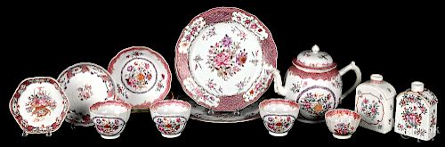 Chinese export porcelain assembled tea service