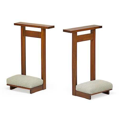 GEORGE NAKASHIMA Two meditation stools