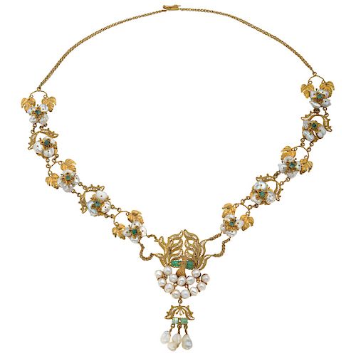 An emerald and cultured pearl 8K yellow gold necklace.