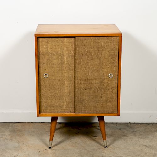 Paul McCobb Planner Group Side Table Cabinet