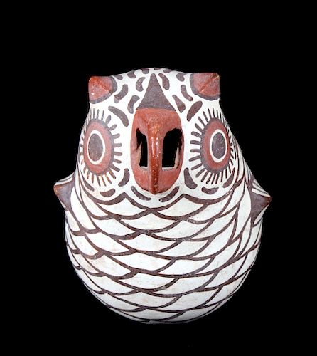 Zuni Polychrome Pottery Owl Effigy Figure c. 1900-