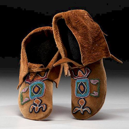 Plateau Beaded Smoke-Tanned Hide Moccasins From the US Children's Museum on the 19th Century 