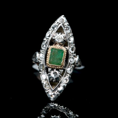 EMERALD AND GOLD RING	