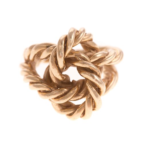 A Ladies Rope Knot Ring in 14K