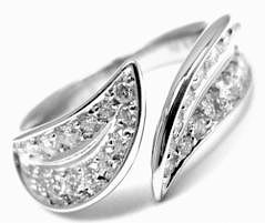  Van Cleef & Arpels 18k White Gold Diamond Band Ring