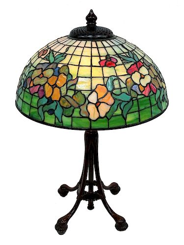 Tiffany Studios Pansy Leaded Glass Table Lamp