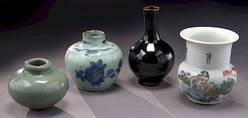 (4) Pcs. Chinese porcelain wares.