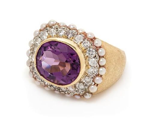 An 18 Karat Yellow Gold, Amethyst, Diamond and Cultured Pearl Ring, 13.80 dwts.