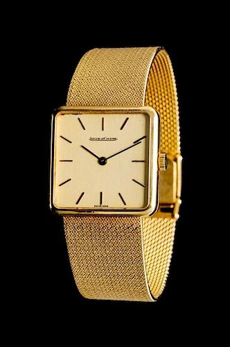 An 18 Karat Yellow Gold Ref. 722 Wristwatch, Jaeger LeCoultre,