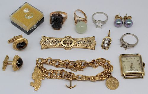 JEWELRY. Assorted Jewelry Grouping Inc. Gold.