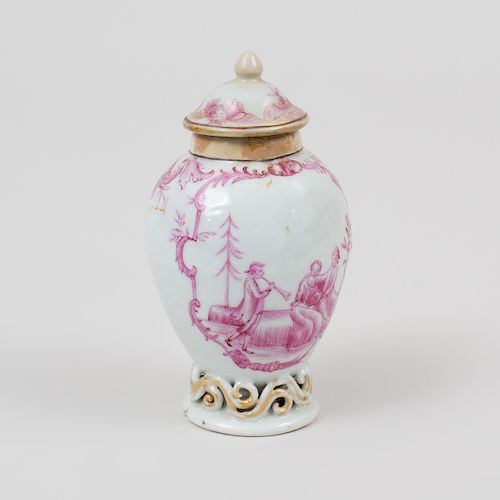 Chinese Export Puce Decorated Porcelain Tea Caddy and Cover Decorated with a European Scene