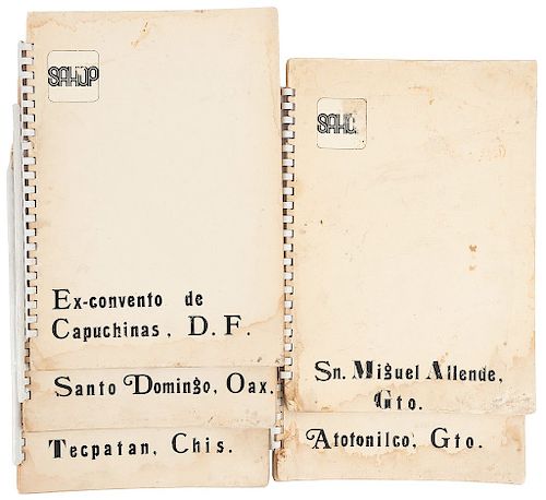 SAHOP. San Miguel Allende Gto. / Atotonilco, Gto. / Ex - Convento de Capuchinas D. F... 40 fotografías en 5 volúmenes. Piezas: 5.