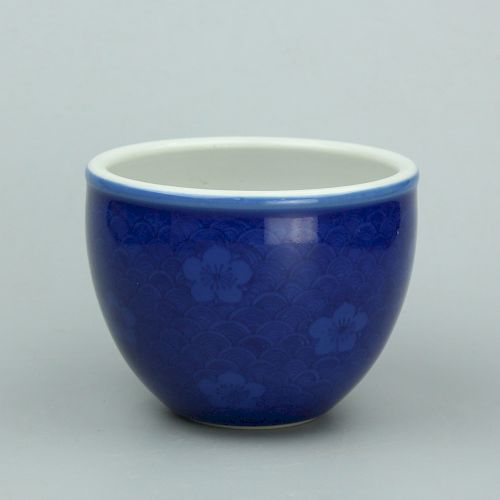 Chinese powder blue porcelain jardiniere. 