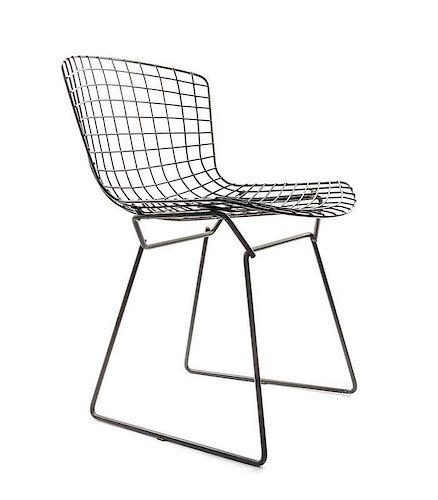 A Harry Bertoia Enameled Wire Chair, for Knoll, (Italian, 1915-1978)