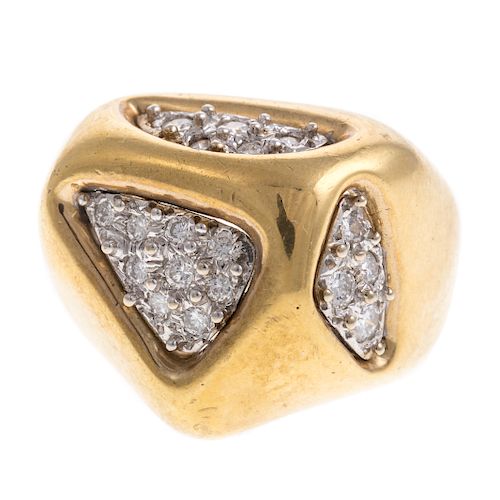 A Ladies Geometric Shaped Diamond Ring in 18K