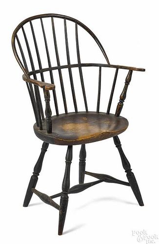 New England sackback Windsor chair, ca. 1790, retaining an old dry dark green surface.