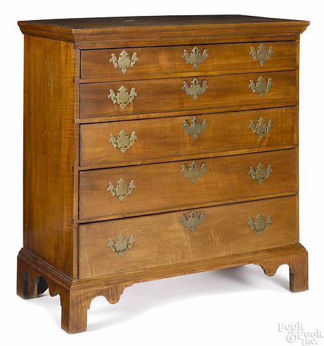 New England Chippendale maple chest of drawers, ca. 1780, 42'' h., 37 3/4'' w.