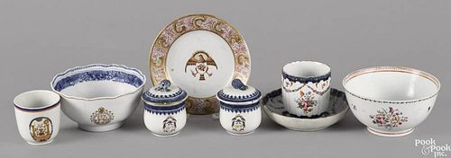 Group of Chinese export porcelain, 18th/19th c., together with a plate with  the Great seat of the