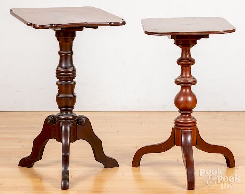 Two Federal mahogany candlestands