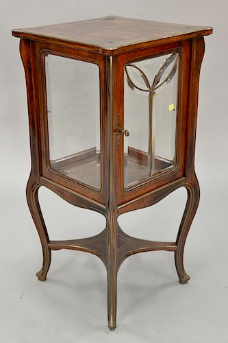 Louis XV style curio cabinet. ht. 35 in., top: 16 1/4" x 16 1/2" Provenance: From an estate in Lloyd Harbor, Long Island, New York